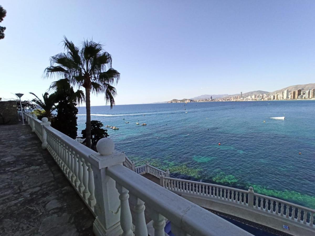 Estudio Primera Linea Con Acceso Privado Al Mar Benidorm Eksteriør bilde